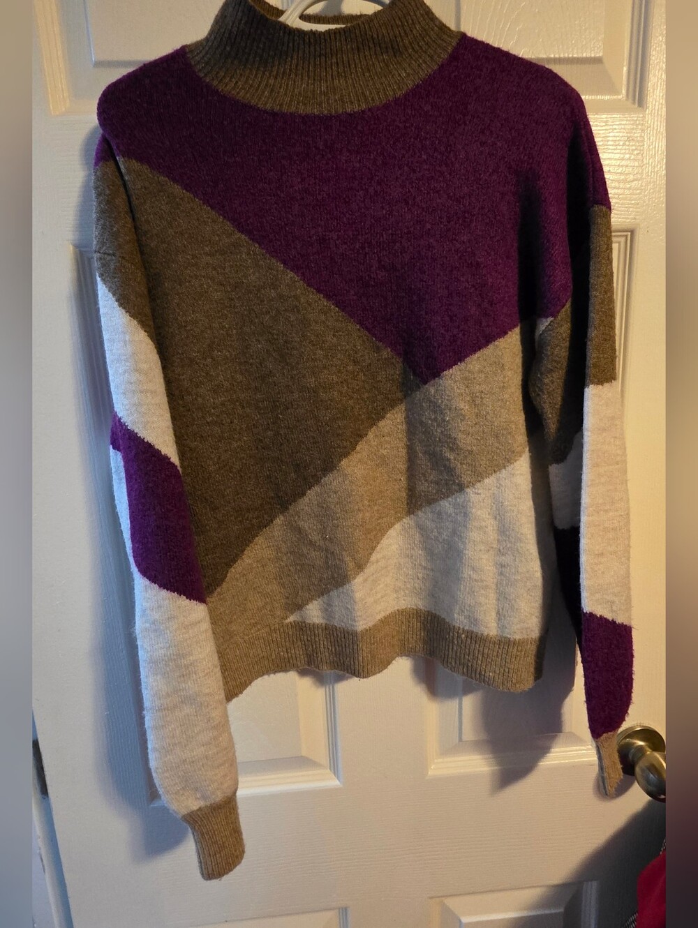4/$67 Deal! Vintage Colorblock Sweater
